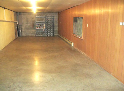 Property photo 3 - Prestigious Woodburn Home Auction